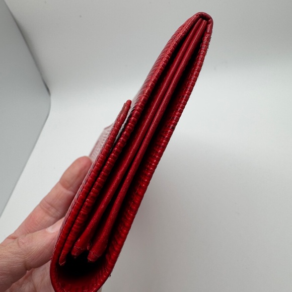 LOUIS VUITTON EPI SARAH LONG WALLET - Picture 7 of 7